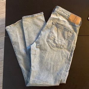 Mens PacSun jeans. W 33 L 22